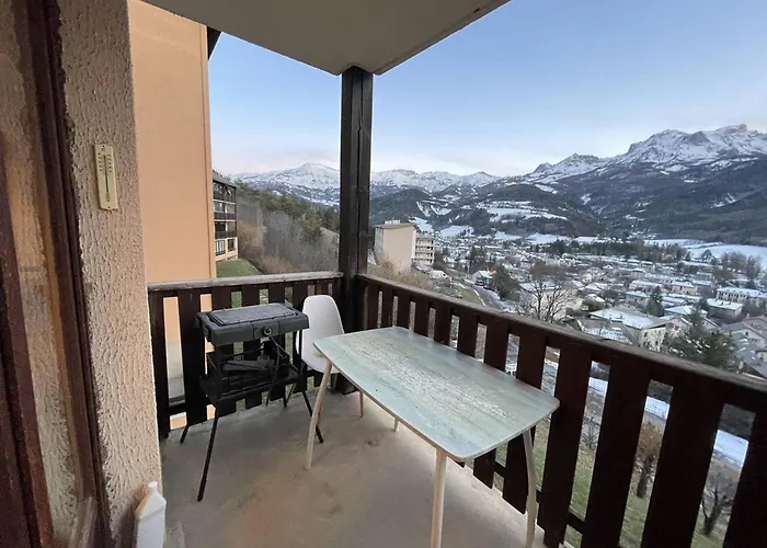 Apartment T2 A Avec Balcon Et Parking - Fr-1-804-43 *