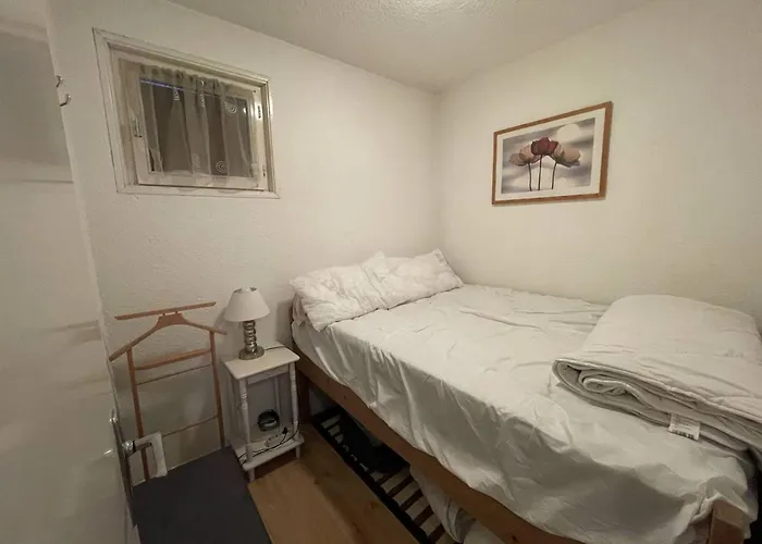 T2 A Avec Balcon Et Parking - Fr-1-804-43 * Barcelonnette