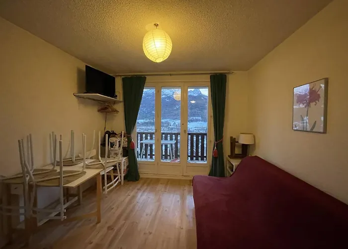 Apartment T2 A Avec Balcon Et Parking - Fr-1-804-43 *